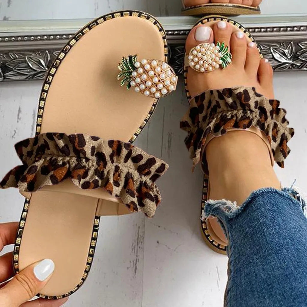 Pineapple Pearl Flat Toe Sandals