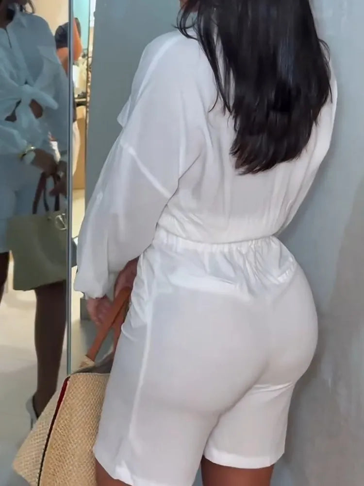 White Long Sleeves Exposed Waist Shirt & High Waist Shorts Suit