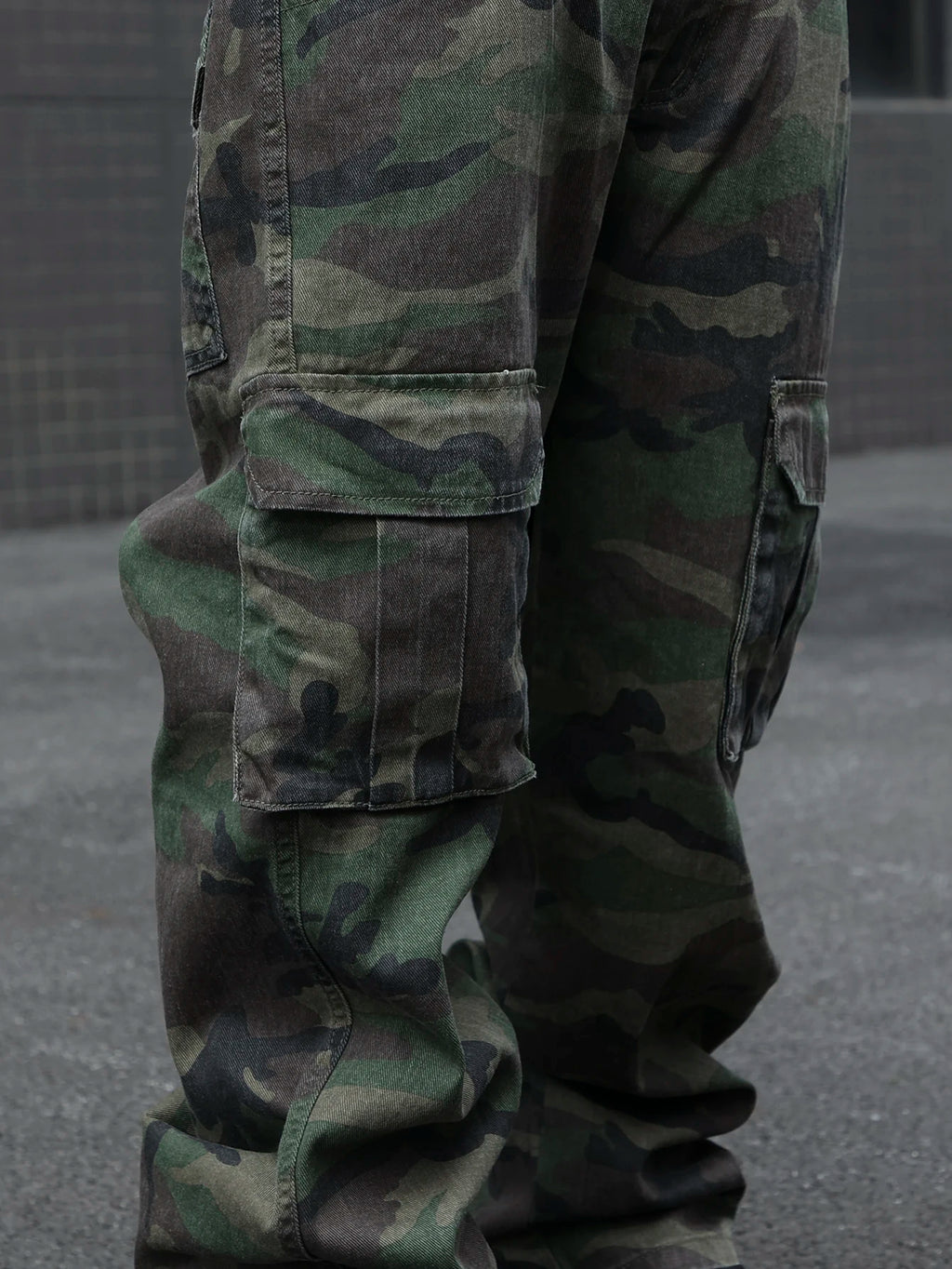 Men's camouflage utility jeans