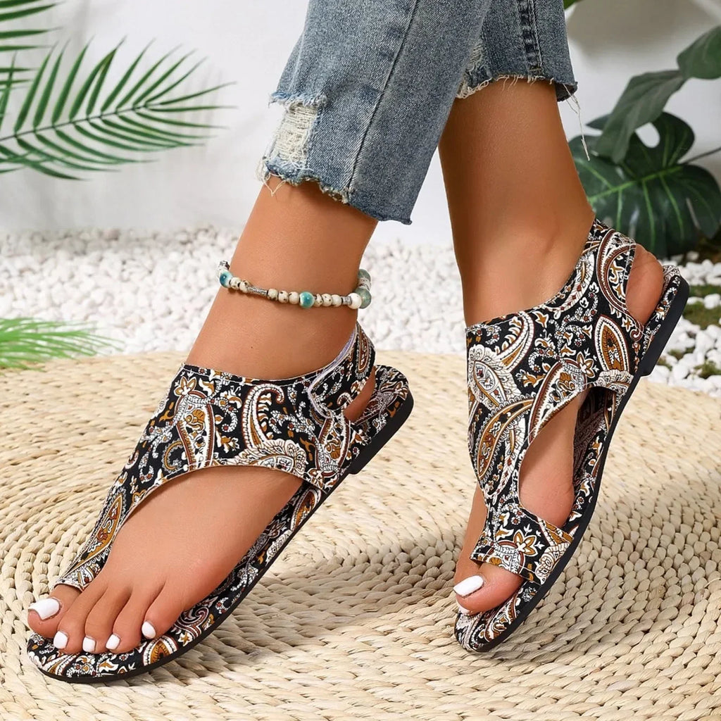 Women’s floral Flats