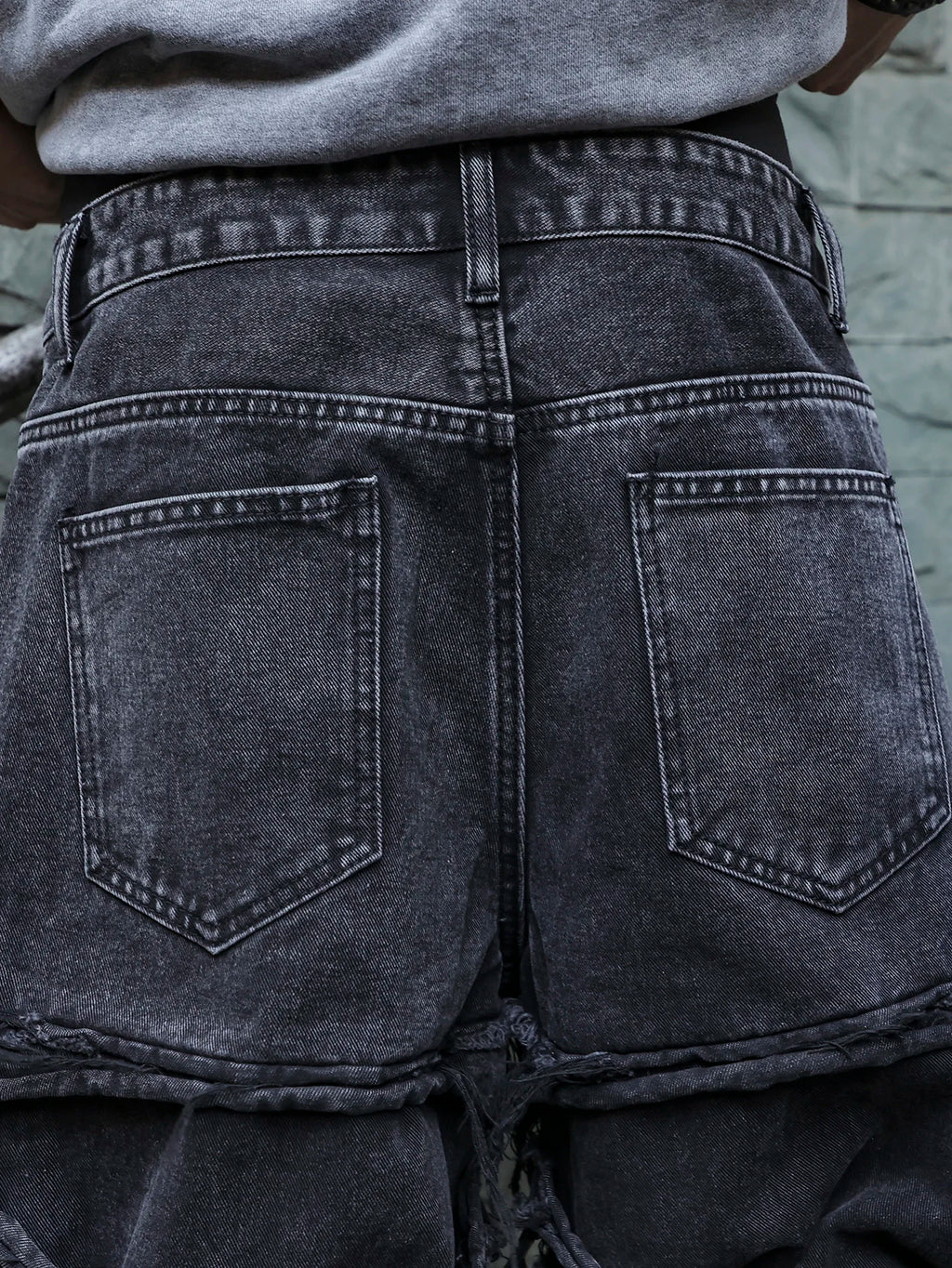Men's black (ripped holes) Jeans